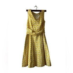 Boden floral yellow and white sleeveless spring and summer dress size 4